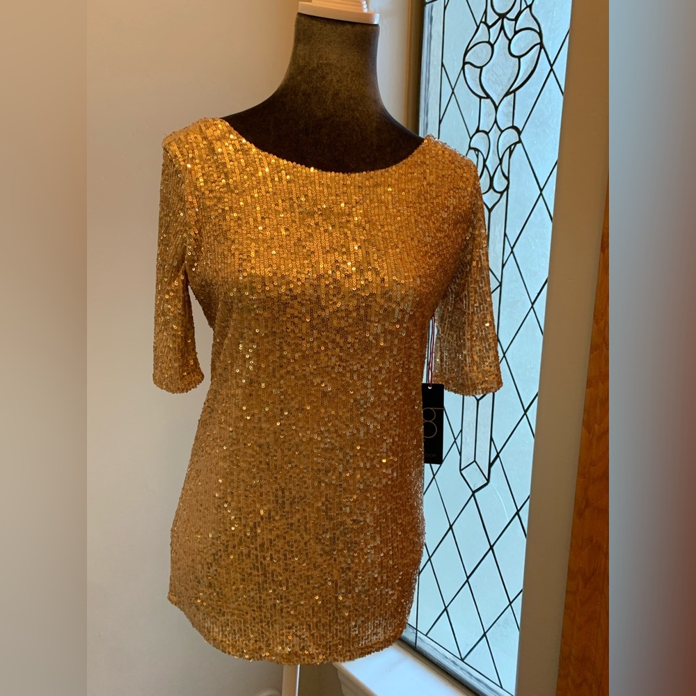 New - Gibson gold sequin top